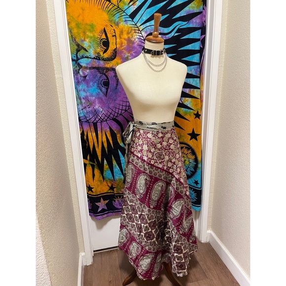 🌈 Gorgeous Vintage boho paisley skirt - Picture 3 of 15
